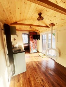 Anglezark Pod Company 107