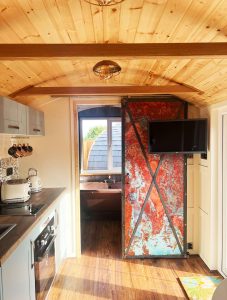 Anglezark Pod Company 125