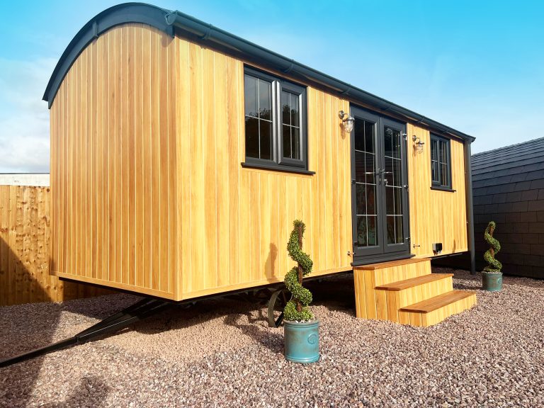 Anglezark Pod Company 140